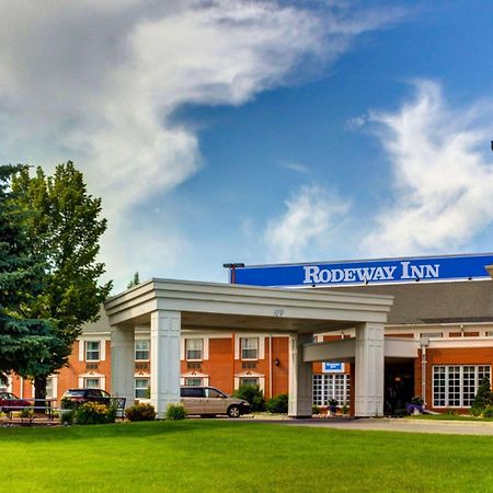 Rodeway Inn Columbia Mall Loop Гранд-Форкс Екстер'єр фото