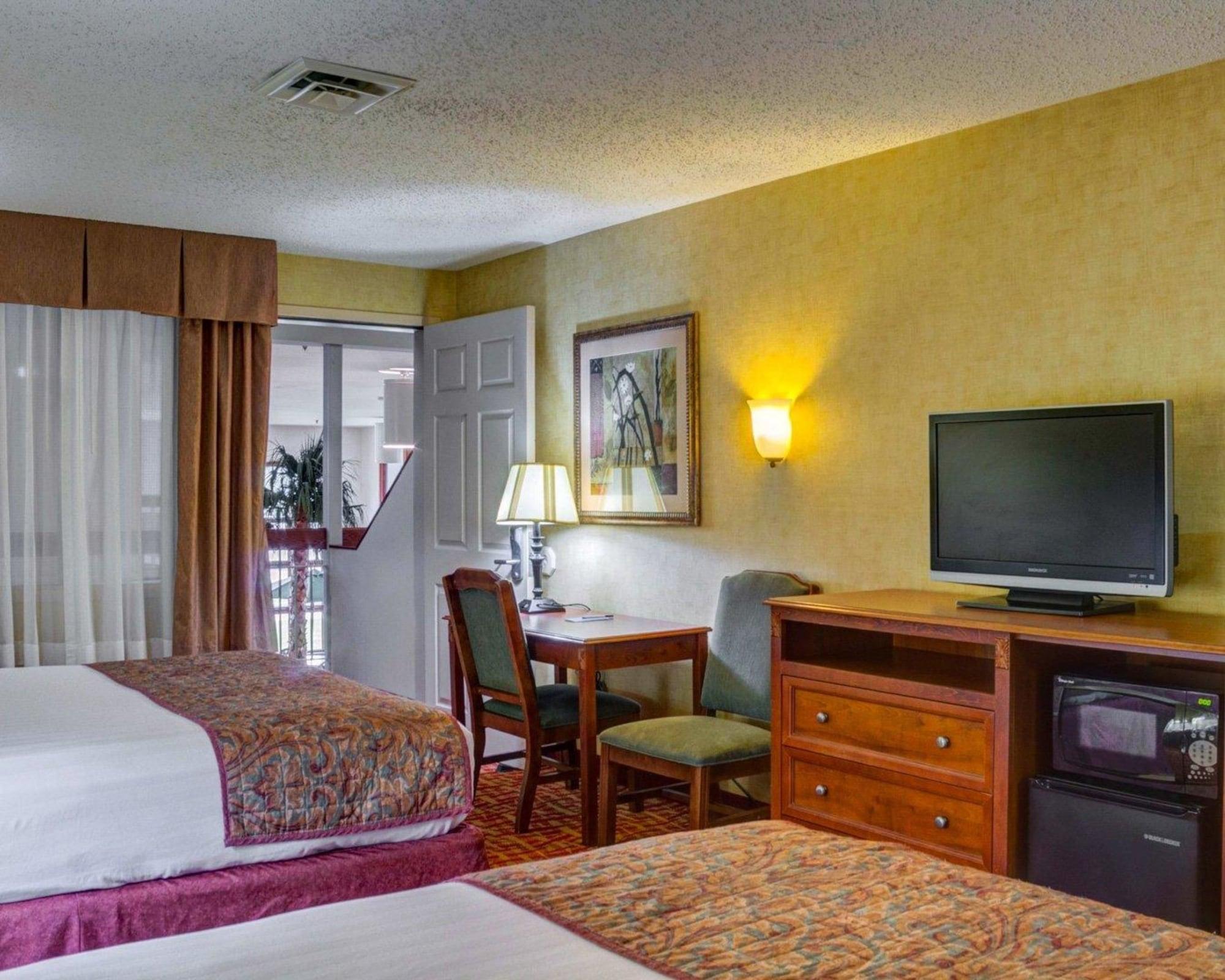 Rodeway Inn Columbia Mall Loop Гранд-Форкс Екстер'єр фото